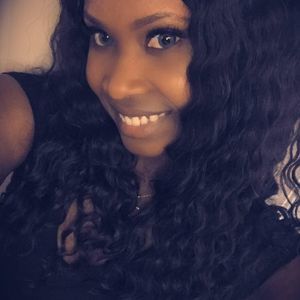 Meet your Posher, Amaris